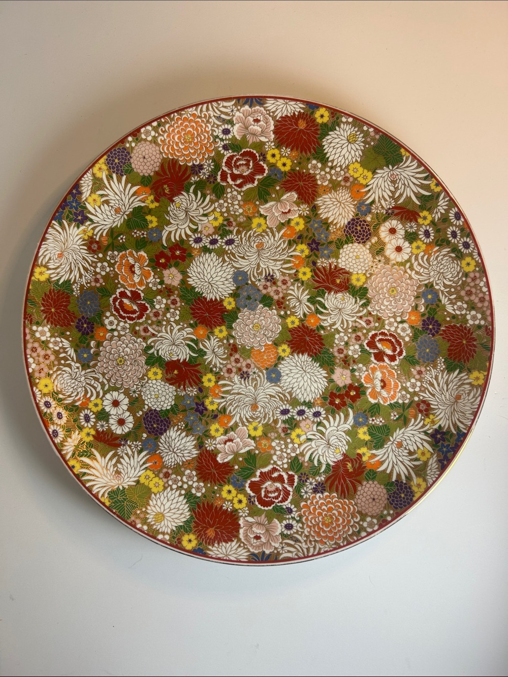 Japanese Koshida Satsuma Decorative Floral Wall Plate in Multicolor